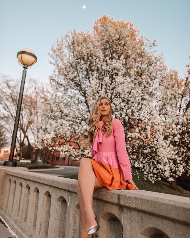 Bloom: A beautiful process of becoming🌸
Wearing this gorgeous dress tonight from @dreamsisterjane and these amazing reflective heels are from @mgemi 💕